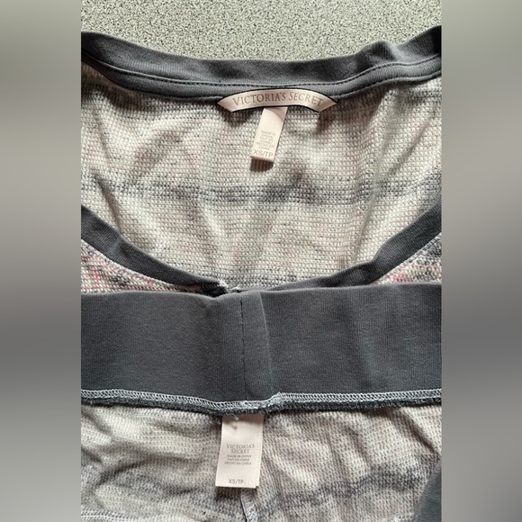 Victoria’s Secret Pink & Grey Thermal 2pc Pj Set Size Xs - Picture 4 of 10